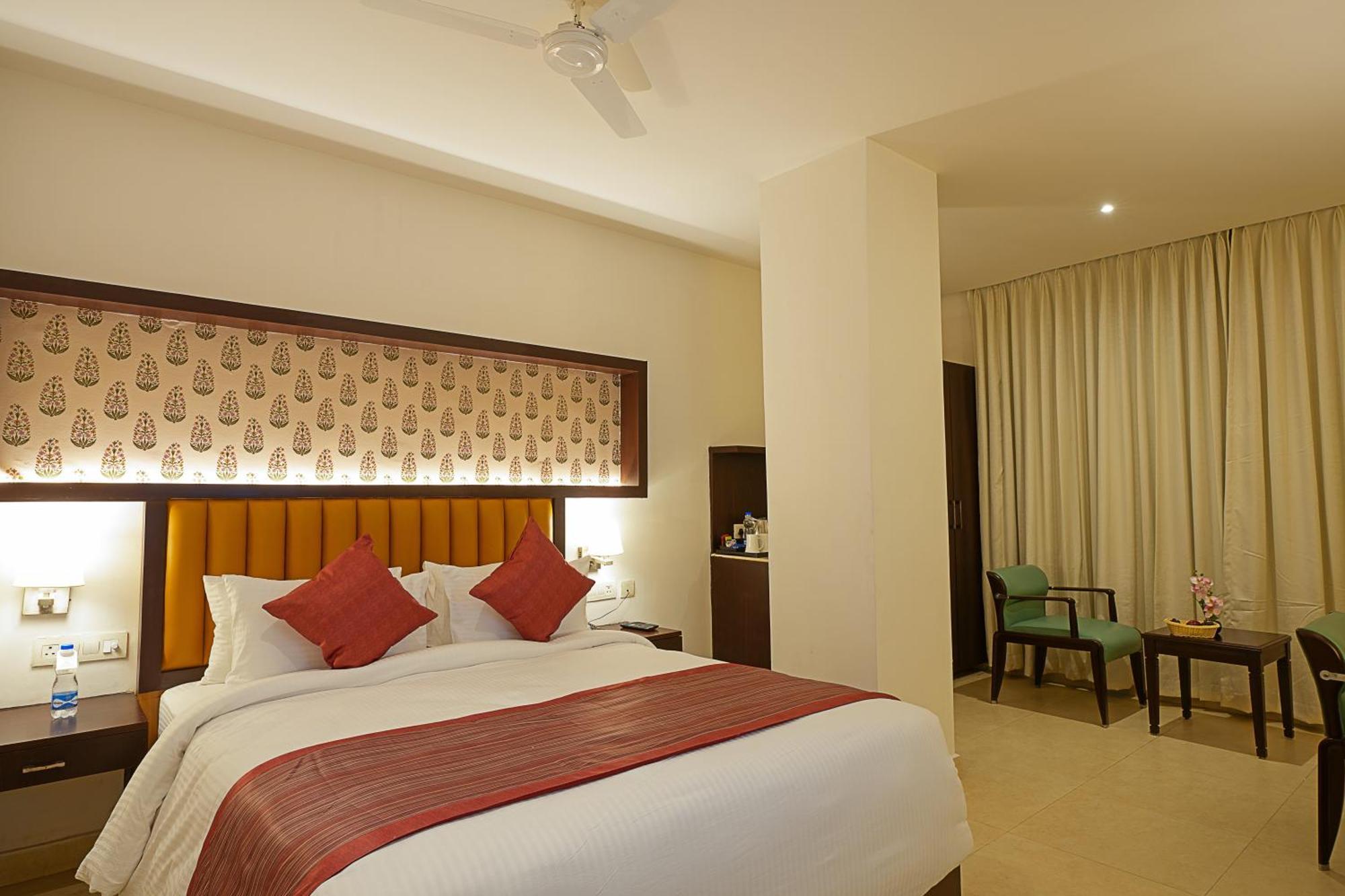 Grand Continent Secunderabad A Sarovar Portico Affiliate Hotel Exterior photo